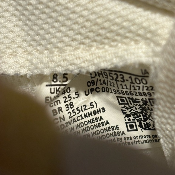 Nike Waffle Debut Shoes Womens Size 8.5 White Black Waffle Sole Suede DH9523-100 - Picture 11 of 11